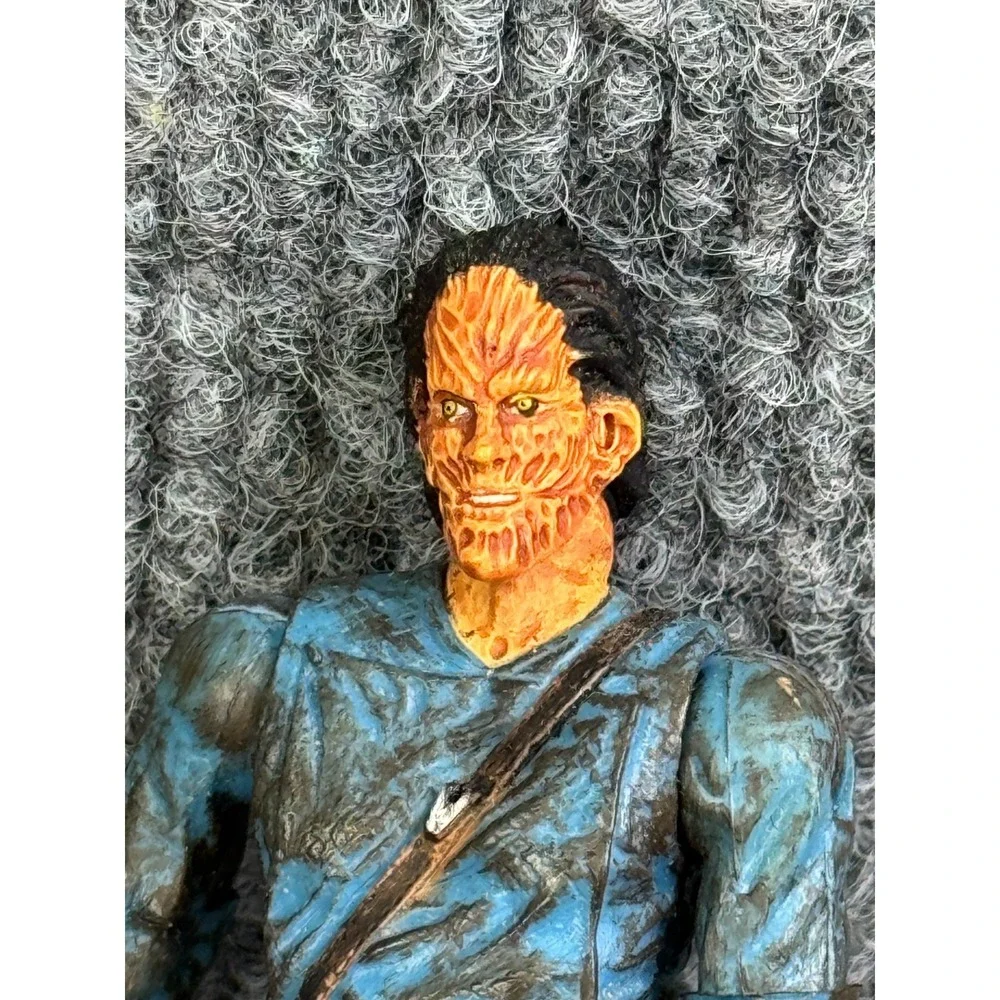 Palisades Army‎ of Darkness Evil Ash Figure – Loose No Accessories – 2001